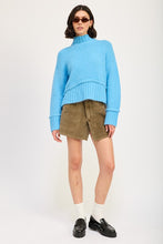 Load image into Gallery viewer, Turtleneck Sweater
