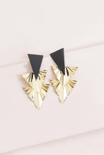 Load image into Gallery viewer, Ruffled Gold Drop Earrings
