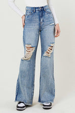 Load image into Gallery viewer, Vintage Acid Wash Jeans
