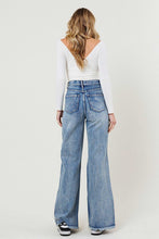 Load image into Gallery viewer, Vintage Acid Wash Jeans
