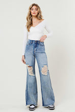 Load image into Gallery viewer, Vintage Acid Wash Jeans
