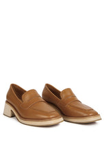 Load image into Gallery viewer, Moore Lead Lady Loafers
