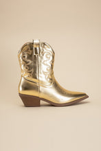 Load image into Gallery viewer, Willa-1 Western Boots
