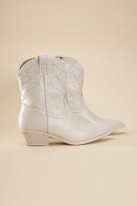 Willa-1 Western Boots