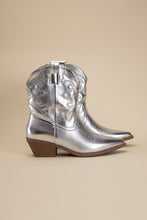 Load image into Gallery viewer, Willa-1 Western Boots
